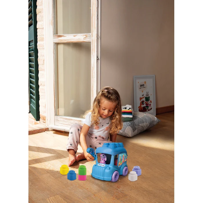 Clemmy - Disney Stitch Bus - Image 4